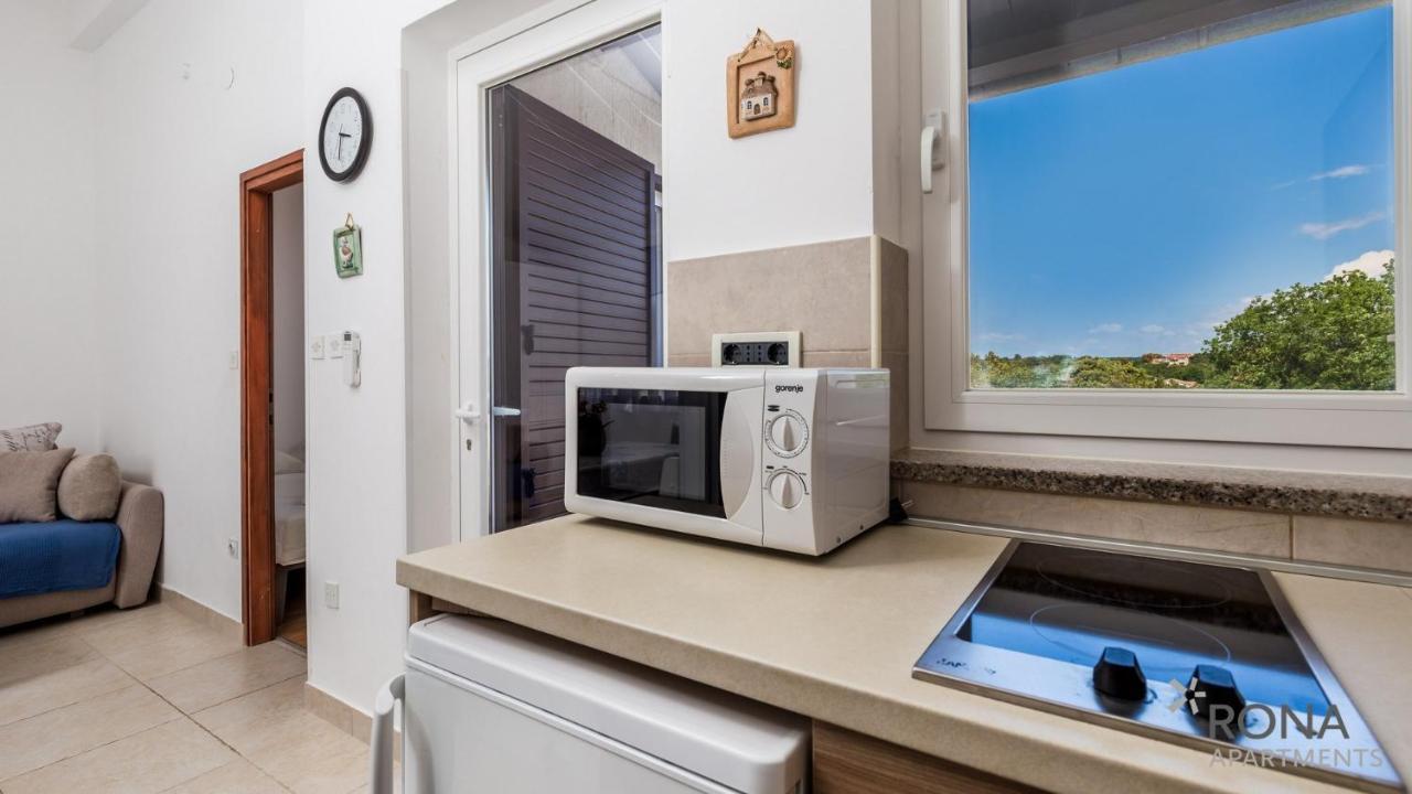 Rona Apartment Zdravko Barbariga Exterior photo